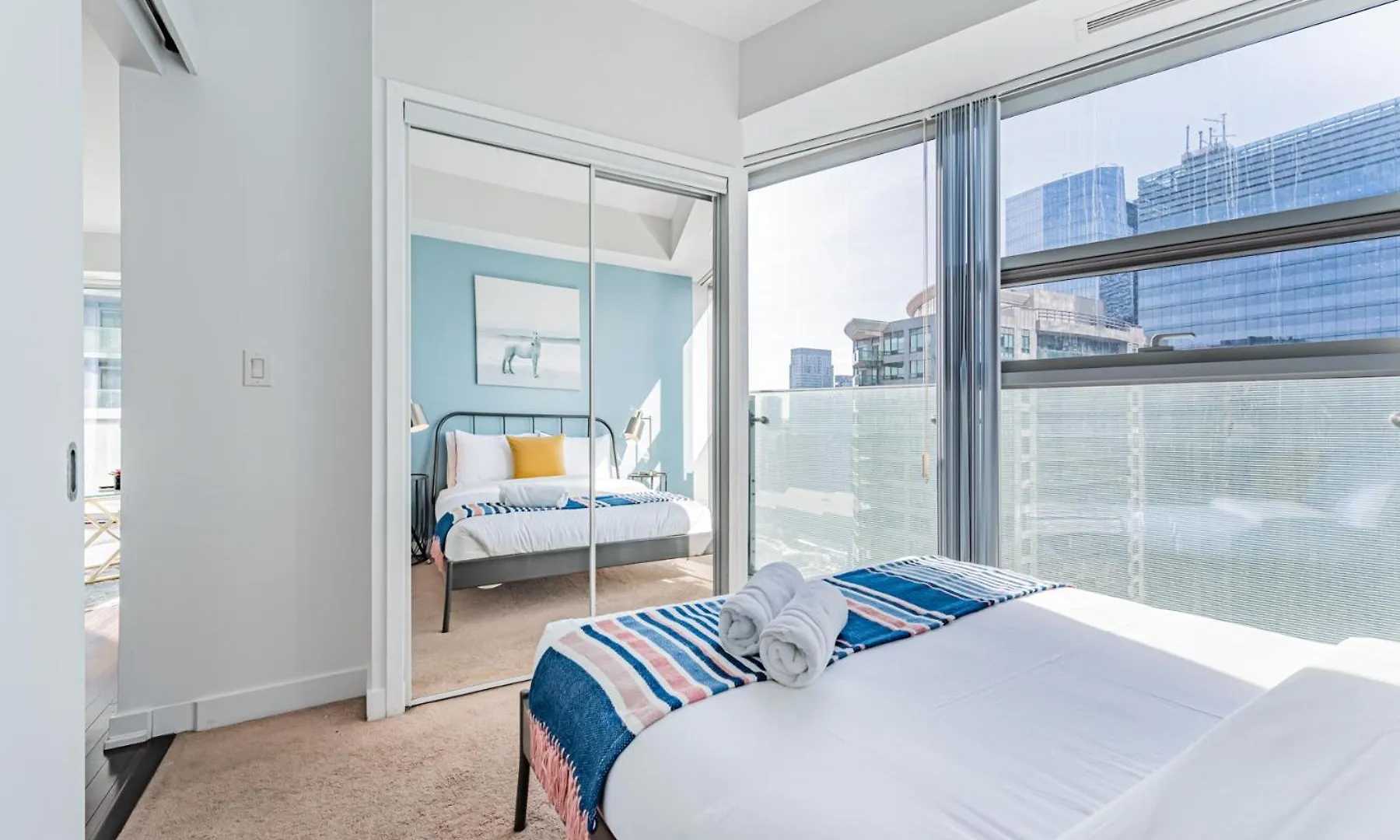Downtown Suites Toronto Canada